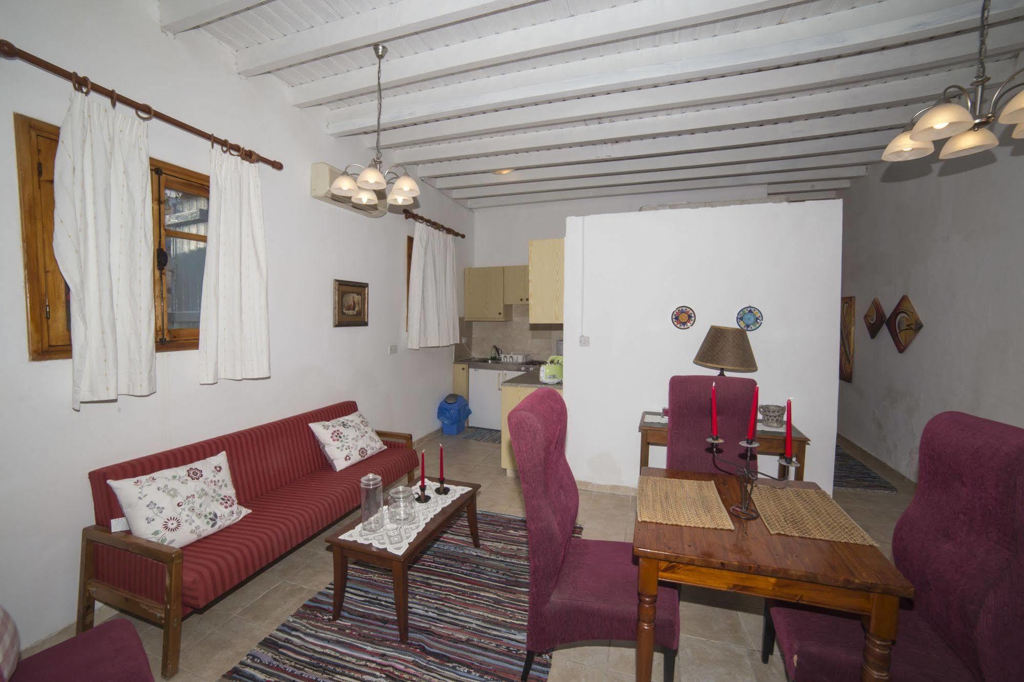 Cottage Houses Pentakomo Ngoại thất bức ảnh